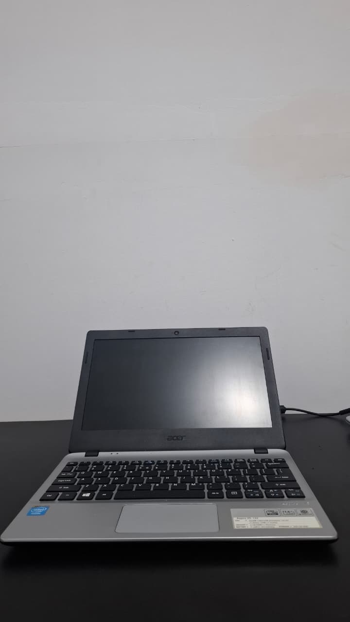 Acer Aspire V5-132 Celeron 1019Y 2GB