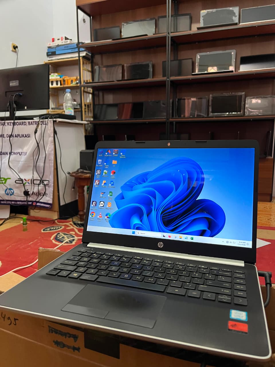 HP 14s