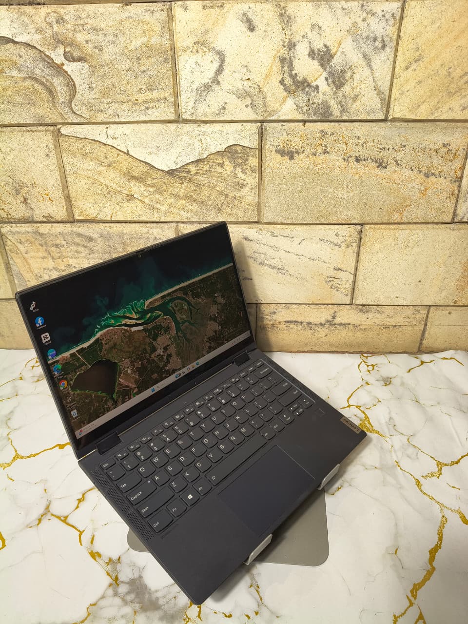 Lenovo Yoga