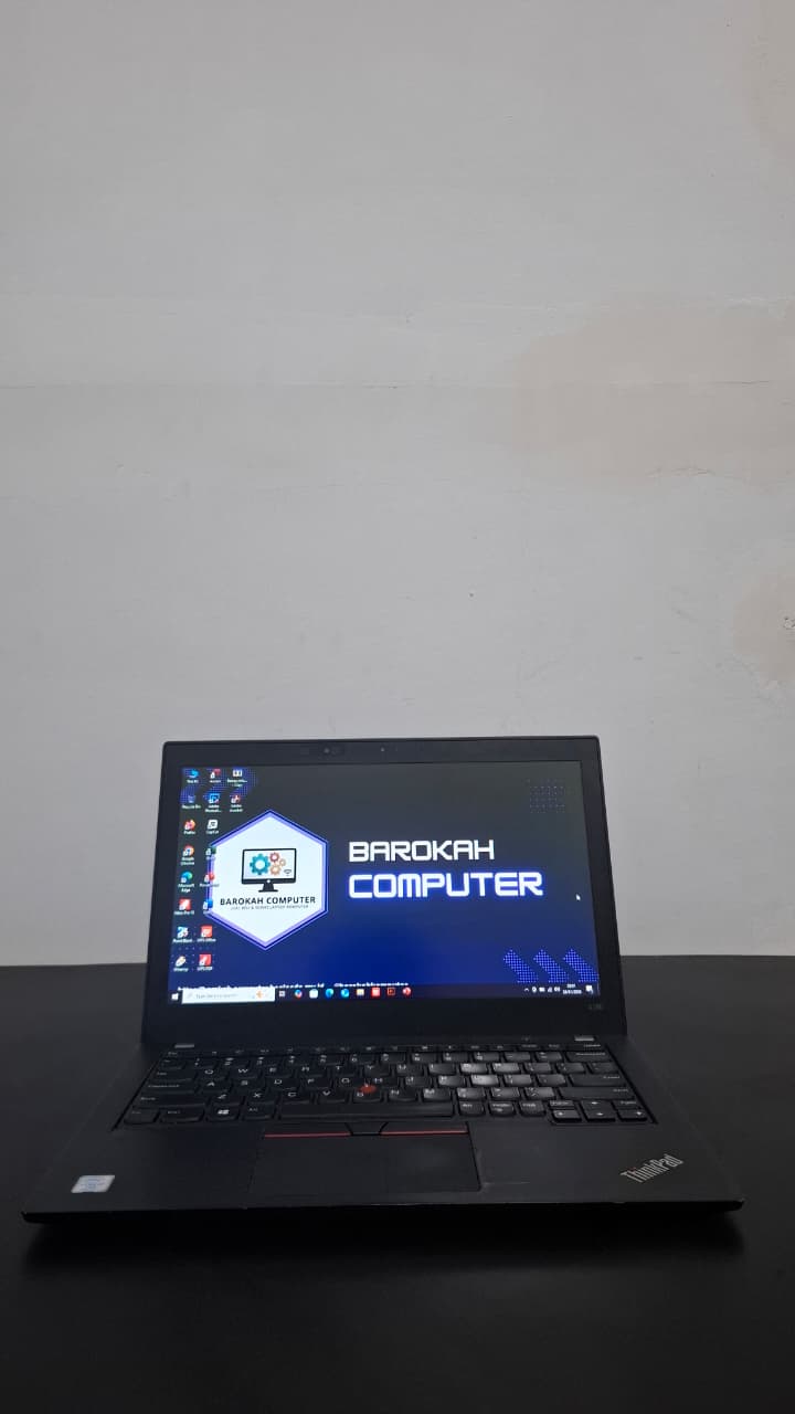 Lenovo 20KES04H02 i7 8650U 8GB